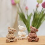 TEDDY BEARS HOLDING FLOWERS CANDLE