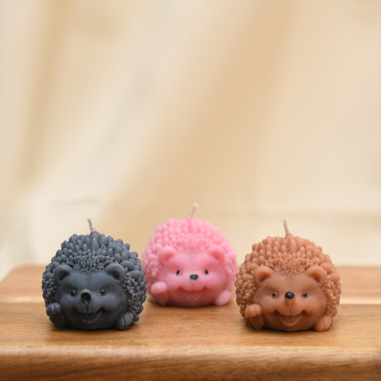 CANDECANMLHDHG.jpg HEDGEHOG CANDLE - Image 1