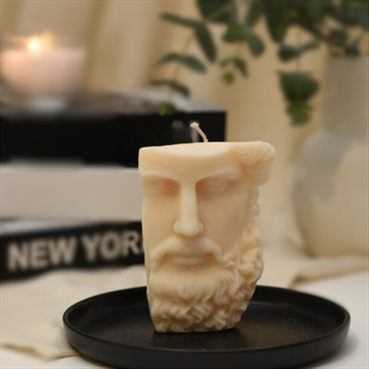 CANDECSTEZS.jpg ZEUS STATUE CANDLE - Image 1